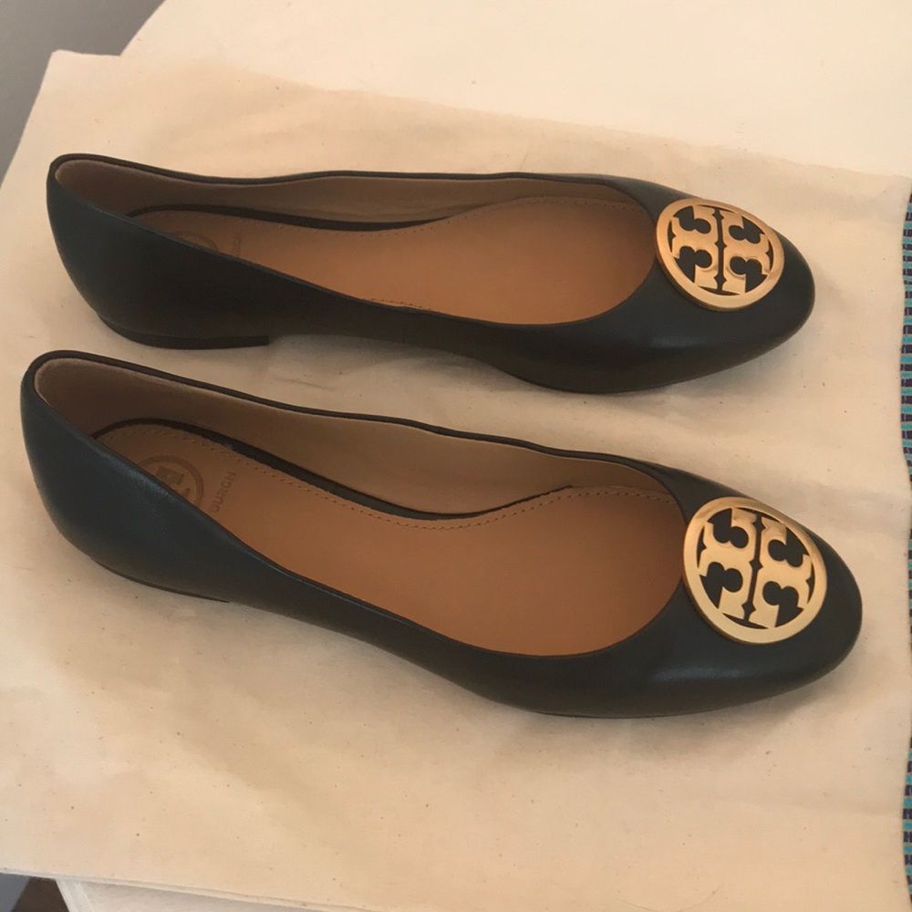 Black Tory Burch shoe new never wore